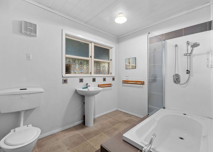  at 44 Harrison Street West, Featherston, South Wairarapa, Wellington