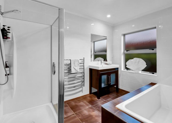  at 81 Pacific Drive, Fitzherbert, Palmerston North