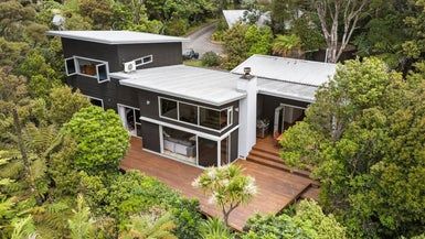  at 14 Tawari Road, Henderson Valley, Auckland