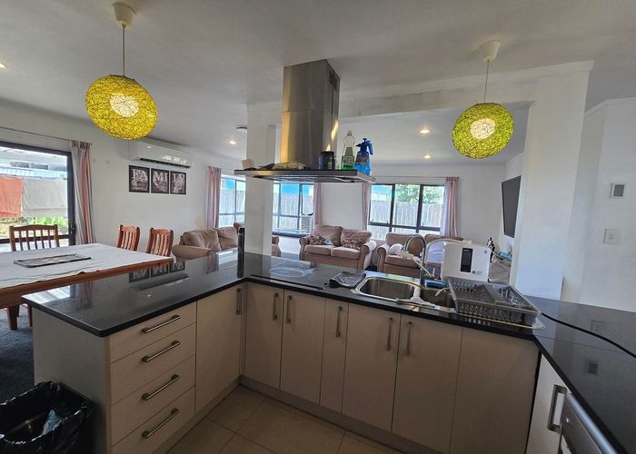  at 4A Oratu Place, Manurewa, Manukau City, Auckland