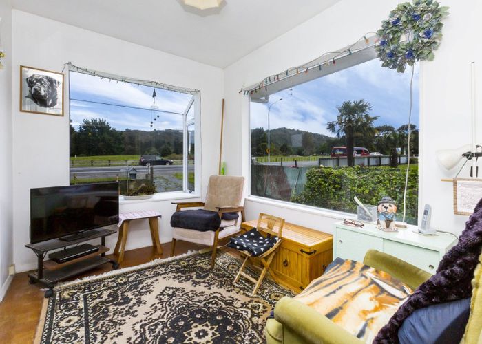  at 650 Main Road North, Te Marua, Upper Hutt