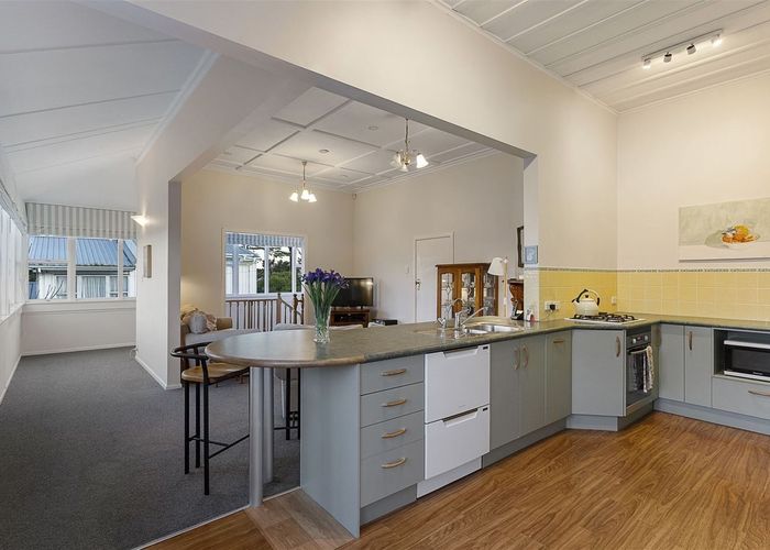  at 30 Atarangi Road, Greenlane, Auckland