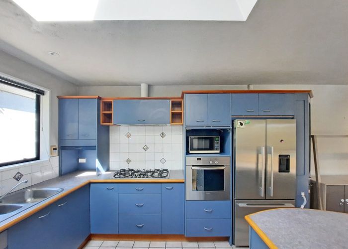  at 466 Avonhead Road, Avonhead, Christchurch City, Canterbury