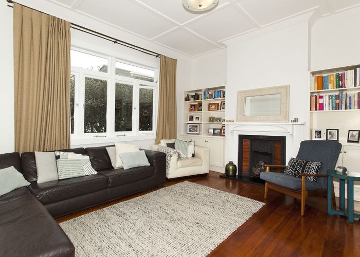  at 12 Hastings Parade, Devonport, North Shore City, Auckland