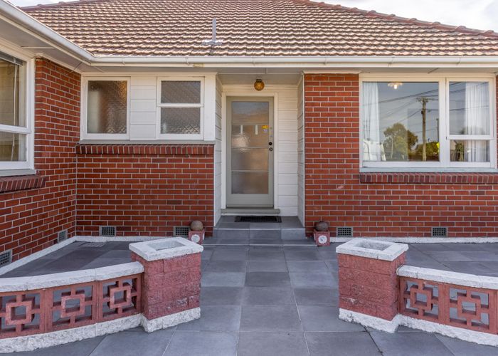  at 15 Carisbrooke Street, Aranui, Christchurch