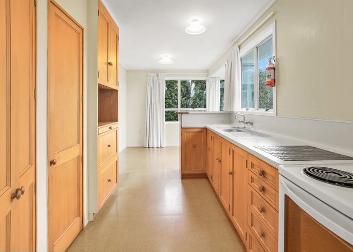  at 12 Maple Avenue, Dinsdale, Hamilton