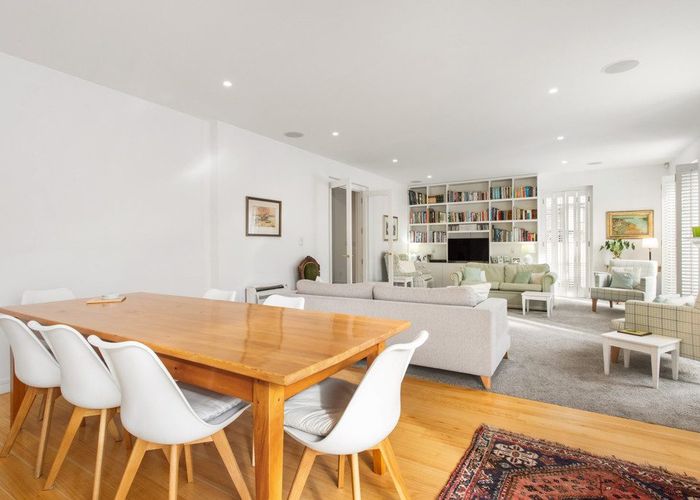  at 40 Clissold Street, Merivale, Christchurch City, Canterbury