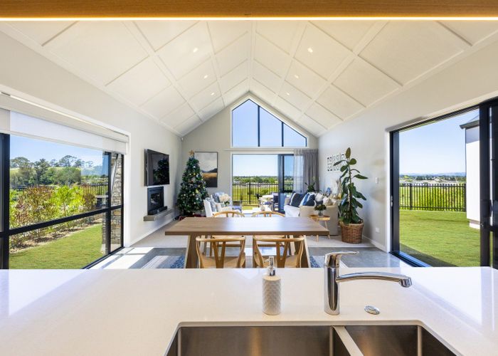  at 75 Oak Road, Poraiti, Napier