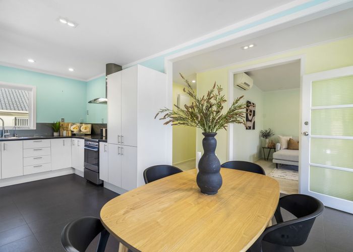  at 30 Saxon Street, Waterview, Auckland City, Auckland