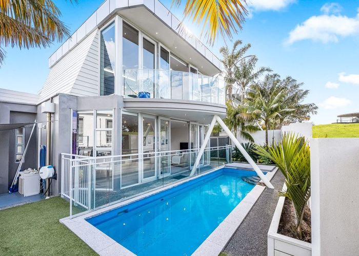  at 127 Beach Road, Castor Bay, North Shore City, Auckland