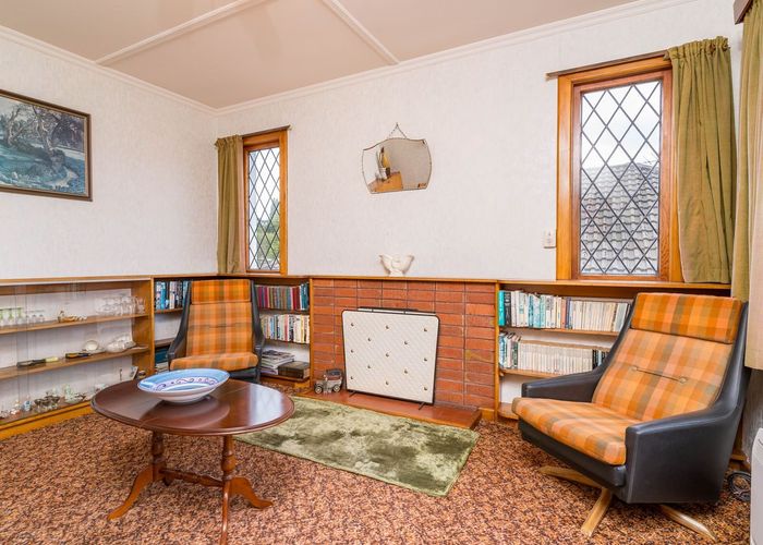  at 28 Frasers Road, Glenross, Dunedin