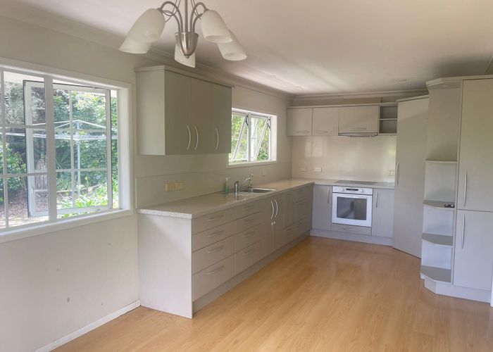  at 415 Karaka Road, Karaka, Papakura