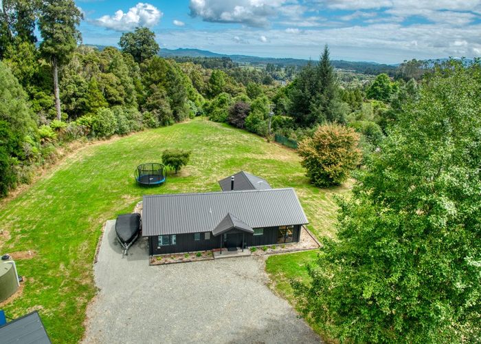  at 5 Fairway Drive, Moana, Moana