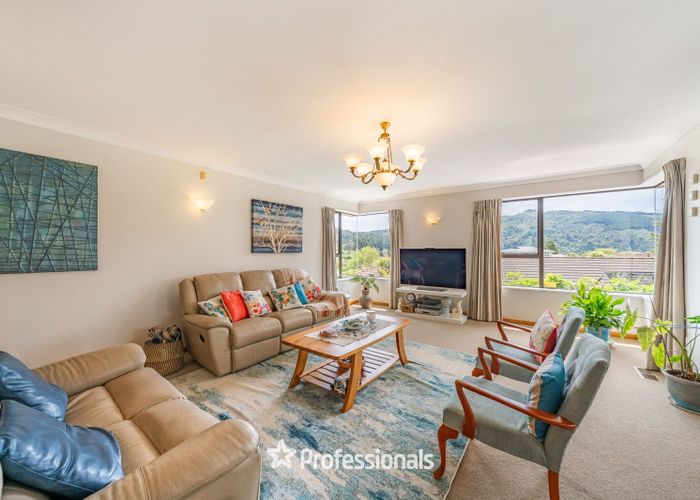  at 18a Sunbrae Drive, Silverstream, Upper Hutt, Wellington
