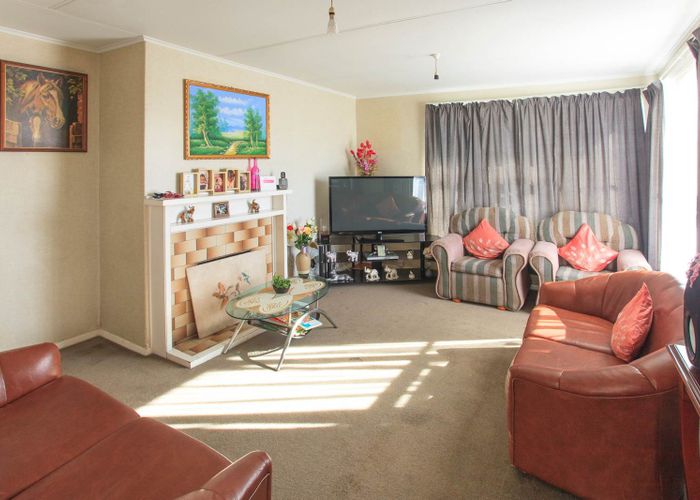  at 80 Caravelle Close, Mangere, Auckland