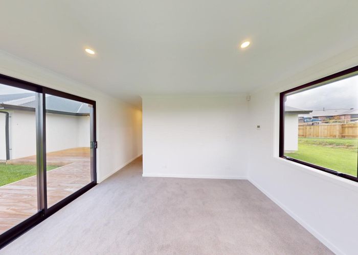  at 132 Kingsdale Park Drive, Palmerston North