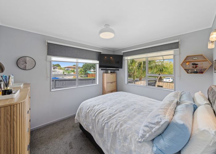  at 1/19 Diorella Drive, Clover Park, Manukau City, Auckland