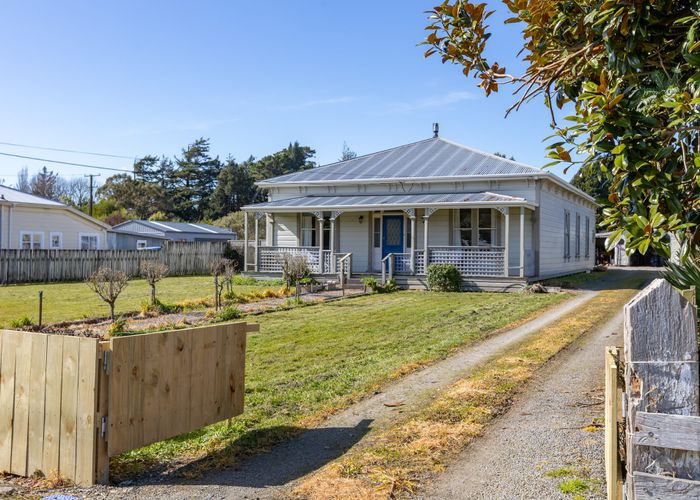 For sale 7 Stanly Street, Eketahuna, Tararua, Manawatu / Whanganui