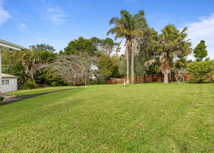  at 25 Beaubank Road, Kelston, Waitakere City, Auckland