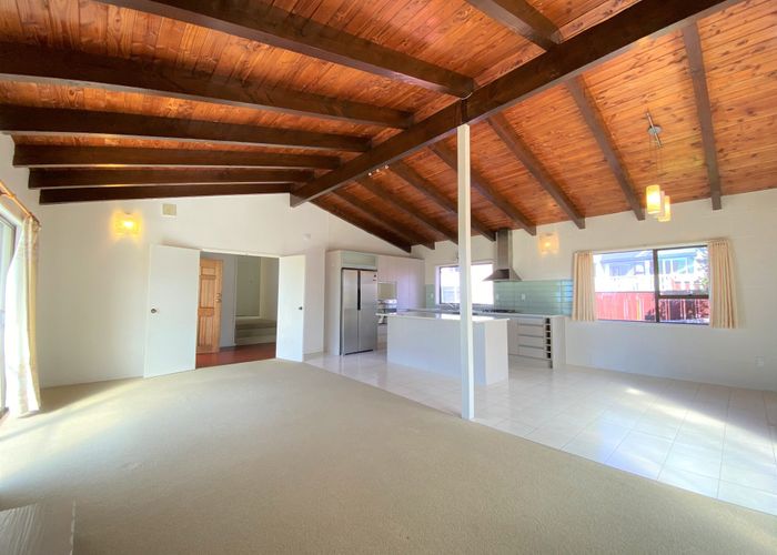  at 147 Oaktree Avenue, Browns Bay, North Shore City, Auckland