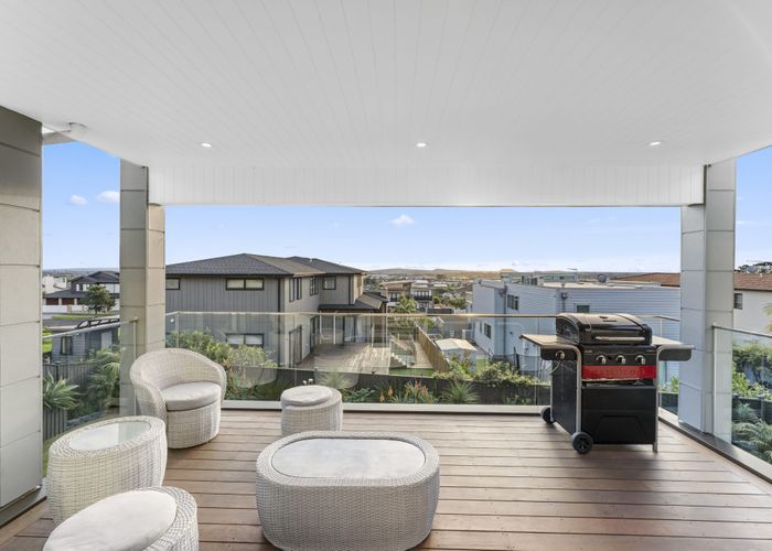  at 13 Michael Richard Place, East Tamaki Heights, Manukau City, Auckland