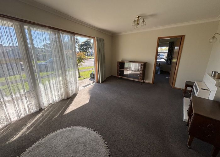  at 3 Hollows Crescent, Takaro, Palmerston North, Manawatu / Whanganui