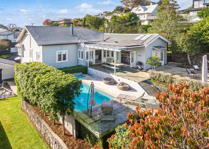  at 33 Komaru Street, Remuera, Auckland