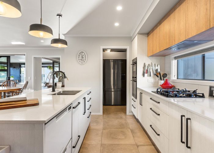  at 15 Bob Carter Place, Welcome Bay, Tauranga