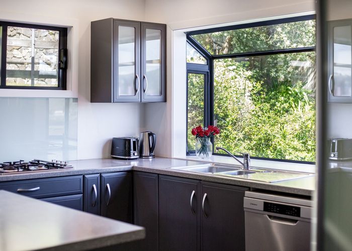  at 21 Inlet View, Titahi Bay, Porirua, Wellington
