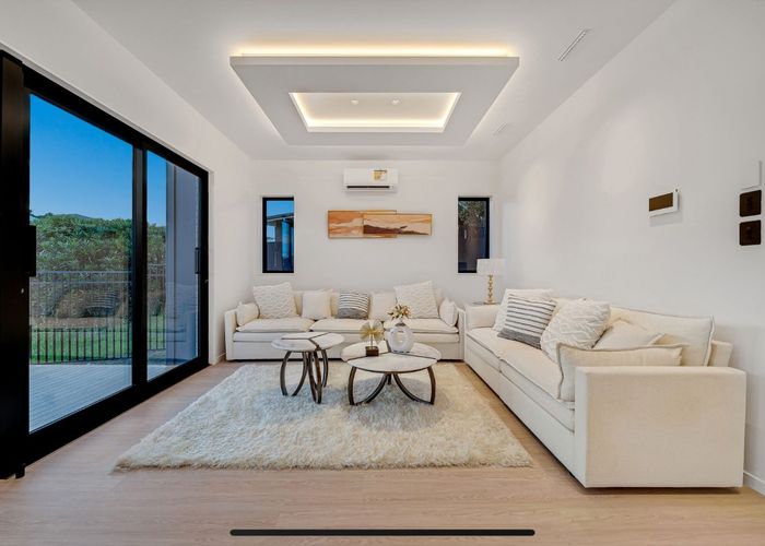  at 7A Sirius Place, Botany Downs, Manukau City, Auckland