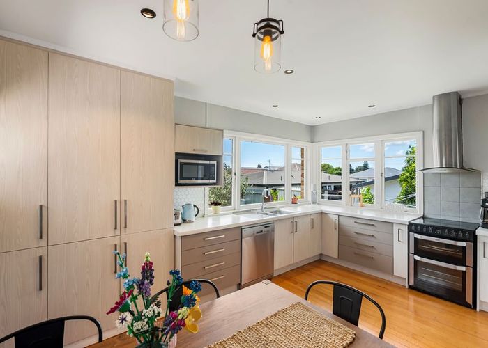  at 12 Hillstone Avenue, Gate Pa, Tauranga, Bay Of Plenty