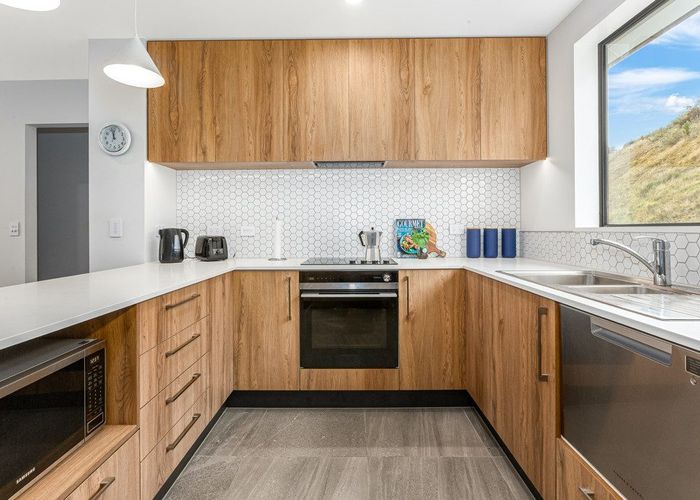  at 43 Oakum Road, Whitby, Porirua, Wellington