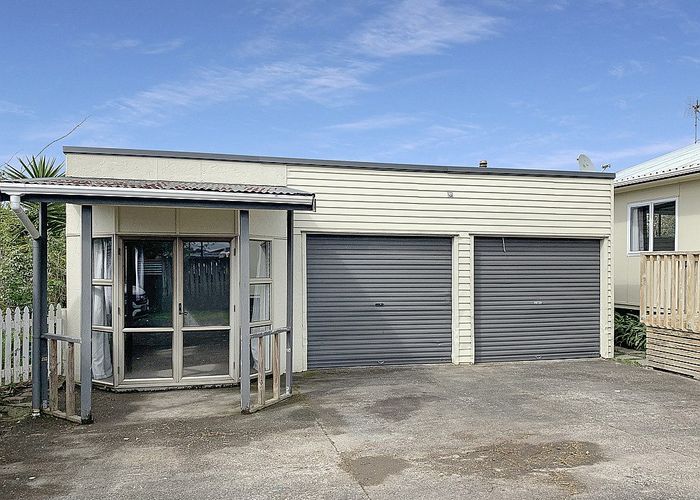  at 1A Ranui Station Road, Ranui, Waitakere City, Auckland