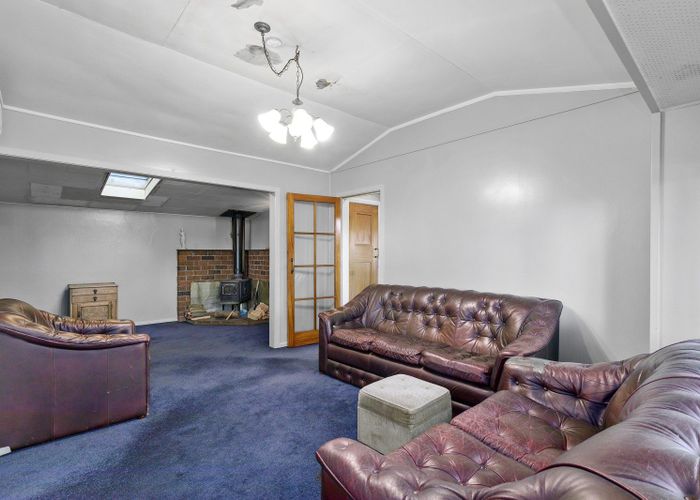  at 2 Gurney Road, Kelson, Lower Hutt, Wellington