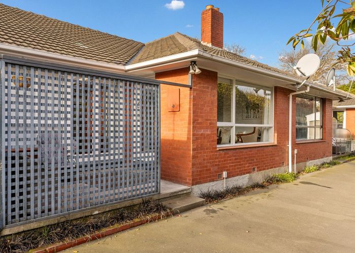  at 2/36 Office Road, Merivale, Christchurch City, Canterbury