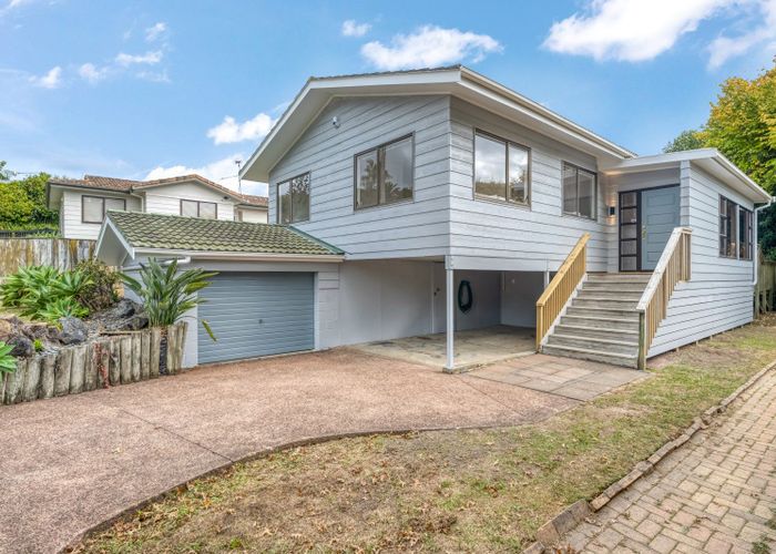  at 54 Robbies Road, Shelly Park, Manukau City, Auckland