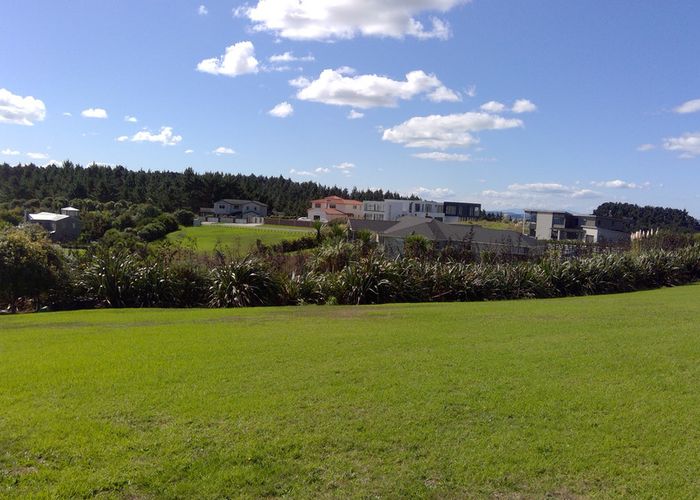  at 1 Coronet Lane, Flat Bush, Auckland