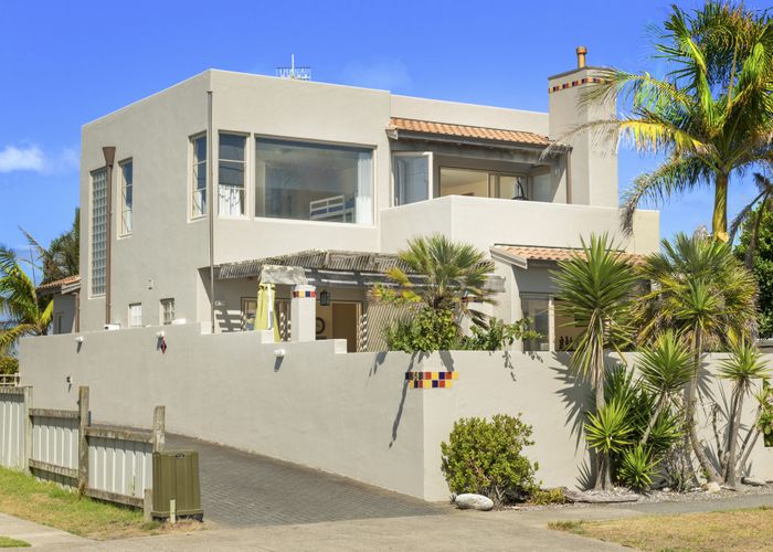  at 464 Pukehina Parade, Te Puke