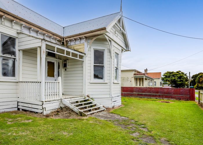 at 15 Cornwall Street, Eltham, Eltham