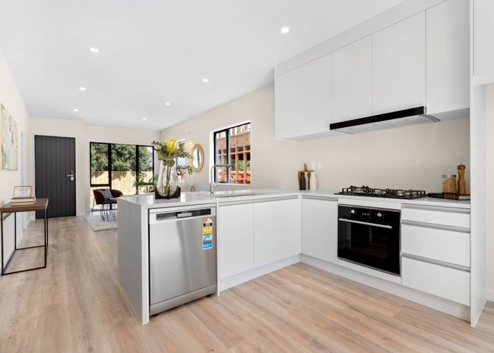  at 2B Maroa Road, One Tree Hill, Auckland
