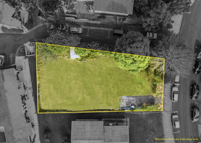  at 14 Cockayne Crescent, Sunnynook, Auckland