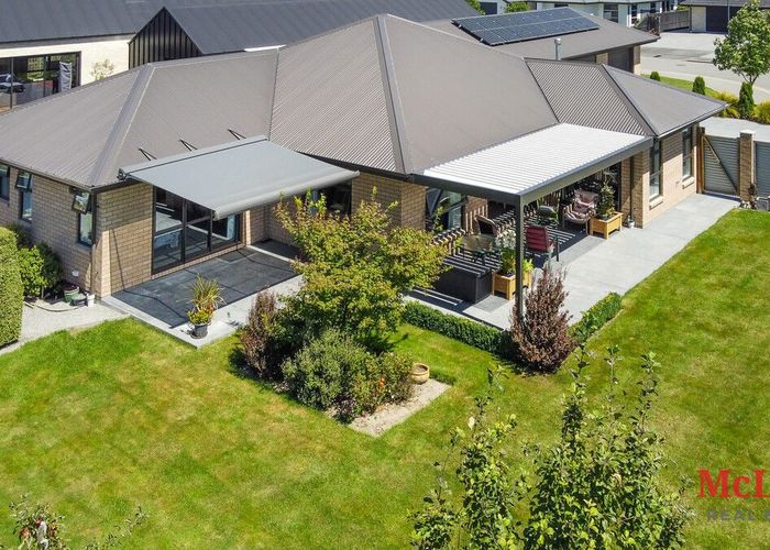  at 8 Alton Place, Allenton, Ashburton