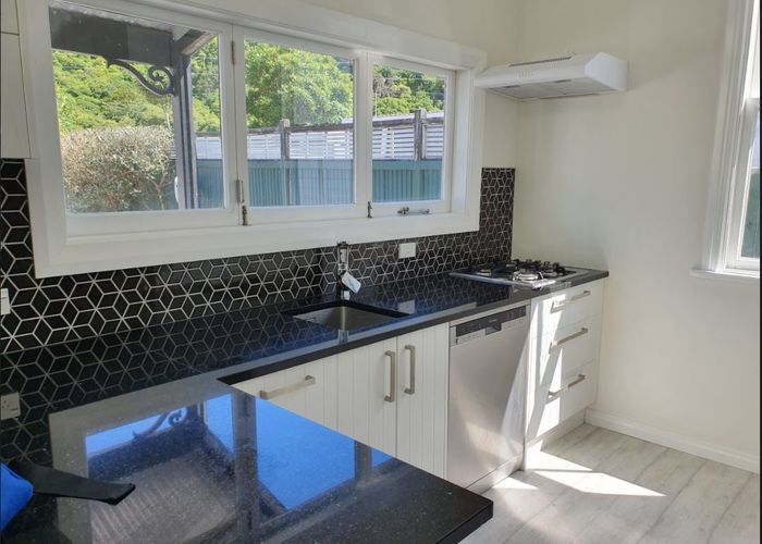  at 23 Riddlers Crescent, Petone, Lower Hutt, Wellington