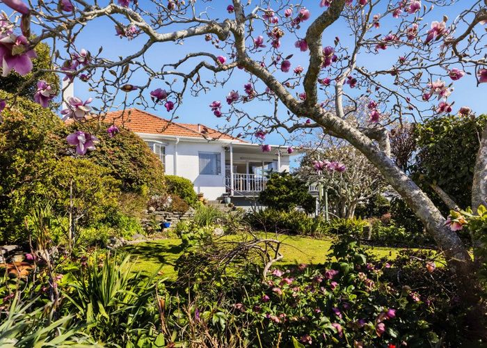  at 32 Queens Road, Glen Avon, New Plymouth, Taranaki