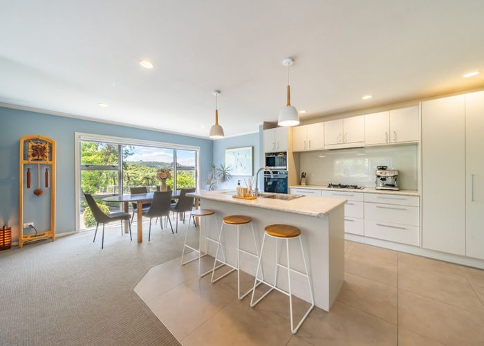  at 121 Hill Road, Belmont, Lower Hutt, Wellington