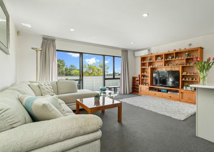  at 12/41 Waipa Street, Birkenhead, Auckland
