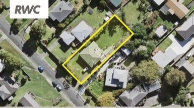  at 131 Lancaster Road, Beach Haven, Auckland