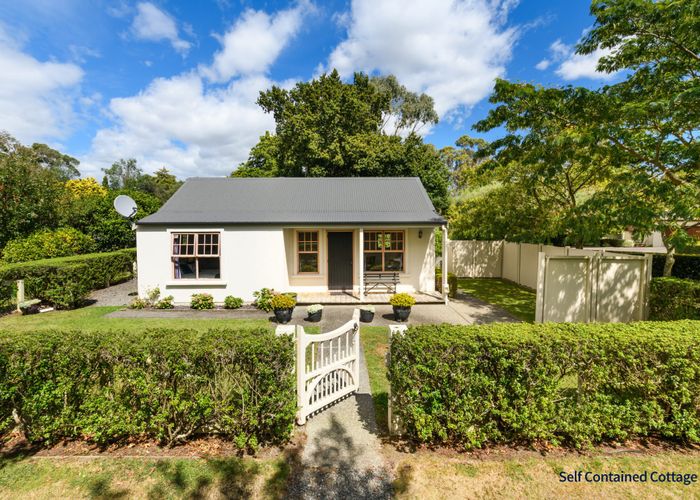  at 5 Waicola Drive, Fitzherbert, Palmerston North
