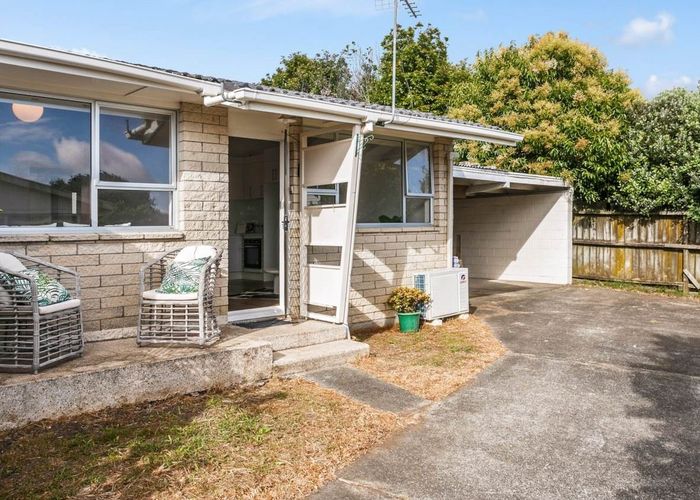  at 5/9 Radnor Road, Mount Roskill, Auckland