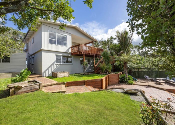  at 16 Arapito Road, Titirangi, Waitakere City, Auckland
